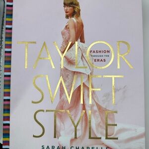 Taylor Swift Style Book